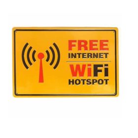   Vintage Dekor Fémtábla, dombornyomott 'Free Internet WiFi Hotspot' felirat, retro hangulatú kialakítás, 30x20cm