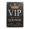 Vintage Dekor Fémtábla, dombornyomott, 'VIP lounge' felirat, retro hangulatú kialakítás, 20x30cm