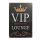 Vintage Dekor Fémtábla, dombornyomott, 'VIP lounge' felirat, retro hangulatú kialakítás, 20x30cm